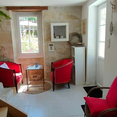 Maison La Thebaide Bed and Breakfast