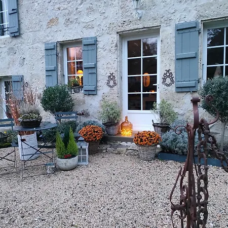 ベッド・アンド・ブレックファスト Maison La Thebaide *